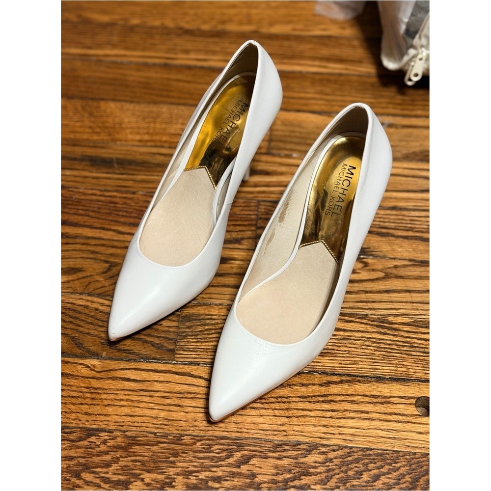 MICHAEL Michael Kors Womens 7M White Pointed Toe Stiletto Pumps Heels